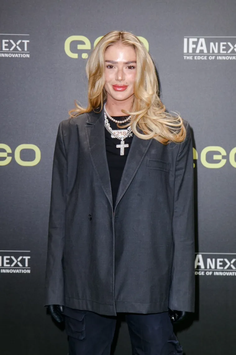 Ovo je ljepotica zbog koje ponajbolji igrač želi napustiti Kovačevu Borussiju