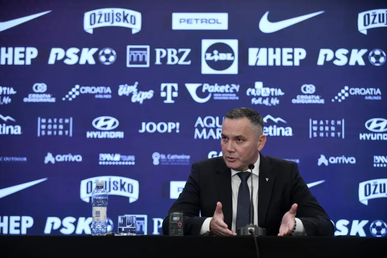 Novi dečko Nike Perenčević? Pogledajte fotografije predsjednika HNS-a s kojim ju povezuju