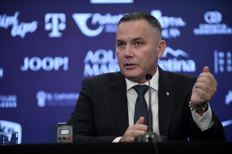 Novi dečko Nike Perenčević? Pogledajte fotografije predsjednika HNS-a s kojim ju povezuju