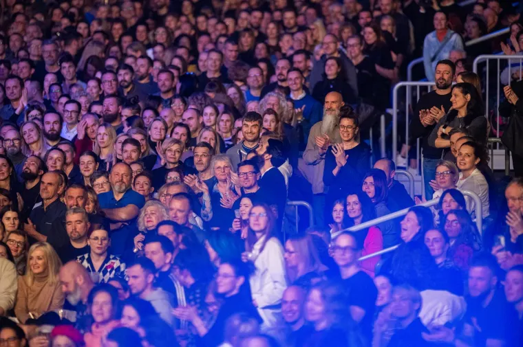 Ovo je čista umjetnost: Pogledajte kakav spektakl je Urban priredio u rasprodanoj Areni