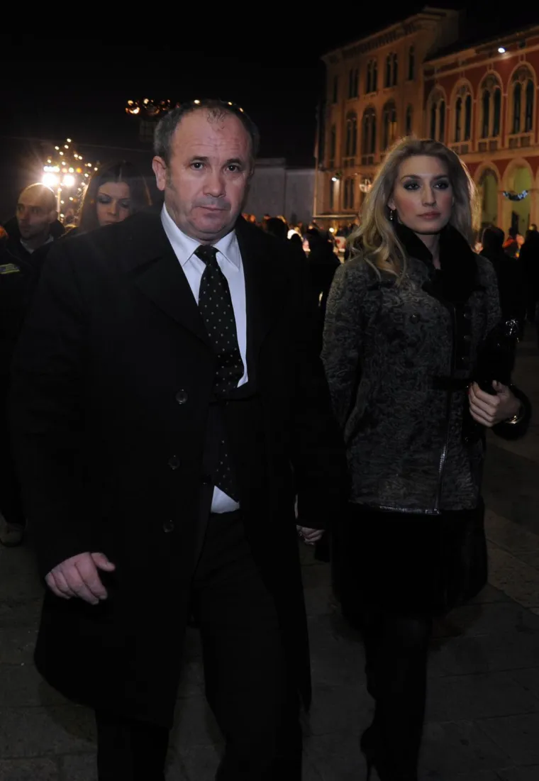 Zajedno su vi&scaron;e od 20 godina: Sjećate li se kako je Fani izgledala na početku veze s Kerumom?