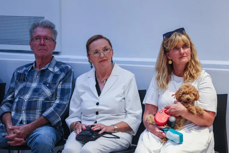 Sanja Doležal nekad i sad: Pogledajte kako se mijenjalo lice čiji je glas obilježio generacije