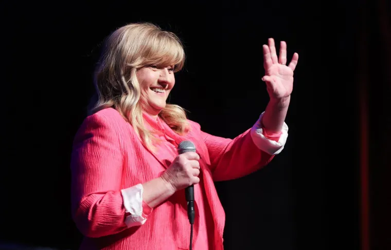 Sanja Doležal nekad i sad: Pogledajte kako se mijenjalo lice čiji je glas obilježio generacije