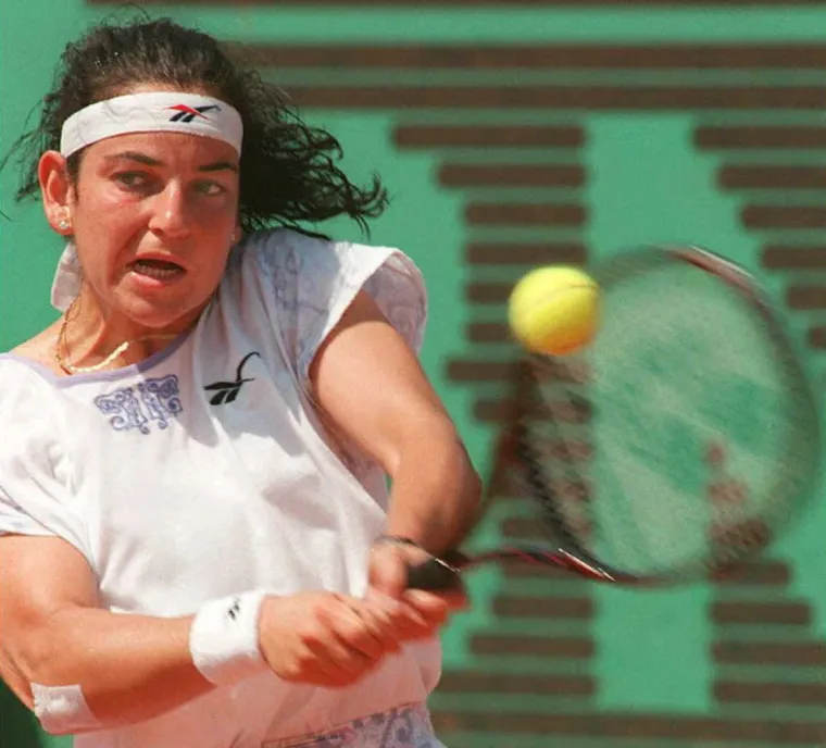 Danas izgleda neprepoznatljivo, ne liči na sebe: 'Napravila sam ono &scaron;to mi je rekao'