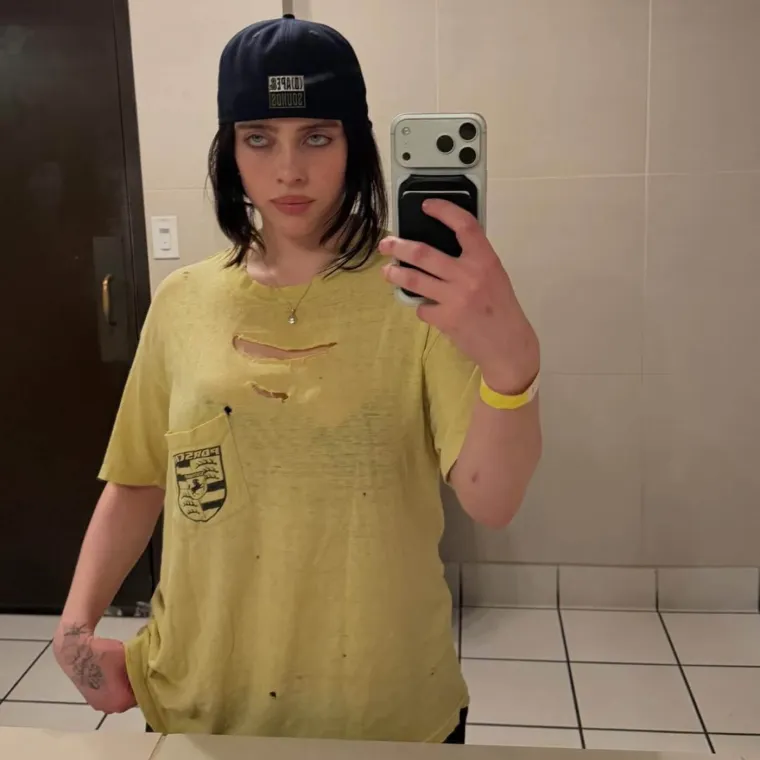Skrivala je tijelo, borila se s depresijom, a danas osvaja svijet: Život Billie Eilish