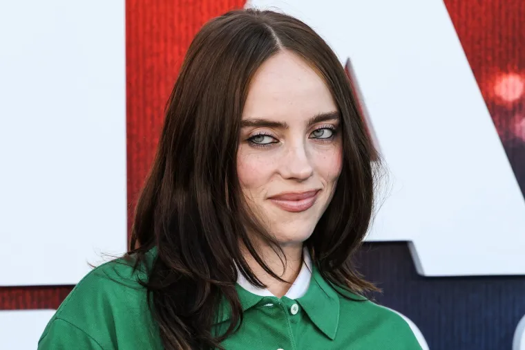 Skrivala je tijelo, borila se s depresijom, a danas osvaja svijet: Život Billie Eilish