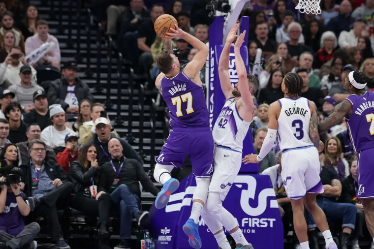 Majko draga: Čudesni Luka Dončić kao da nije s ovog svijeta! Pogledajte &scaron;to je majstor napravio