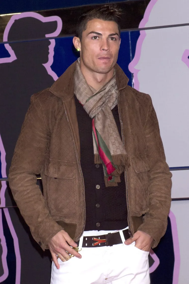 Djevojke su ga ostavljale jer je bio previ&scaron;e ženstven? Evo kako se Ronaldo mijenjao kroz godine