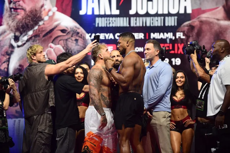 Zaiskrilo je na vaganju Anthonyja Joshue i Jake Paula: Ove fotografije upravo obilaze svijet