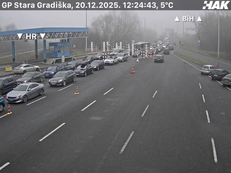 Velike gužve na autocesti i graničnim prijelazima: HAK izdao upozorenja