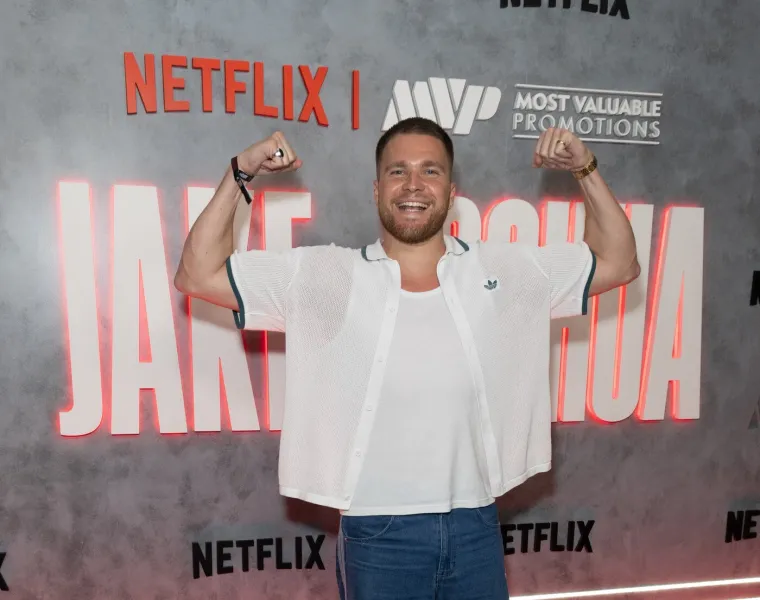 Slavni i poznati pohodili meč Joshua i Paula: Lijepe žene i ekstravagantni tipovi plijenili pažnju