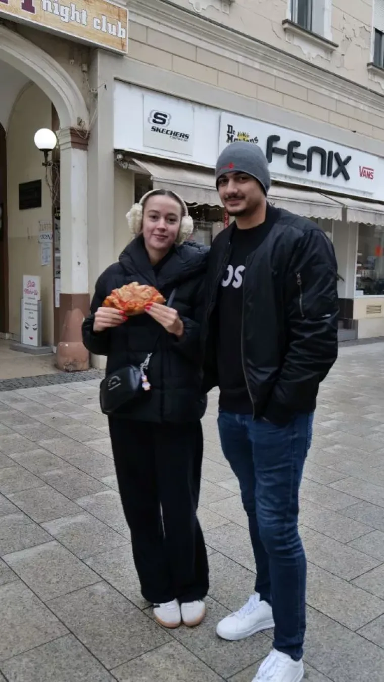 Modni spektakl usred Adventa: Ove dame pretvorile su centar Čakovca u božićnu pistu