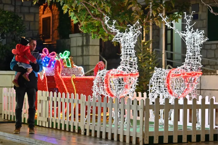 &Scaron;armantne Makaranke ukrale sve poglede: Dvije ljepotice postale hit večeri