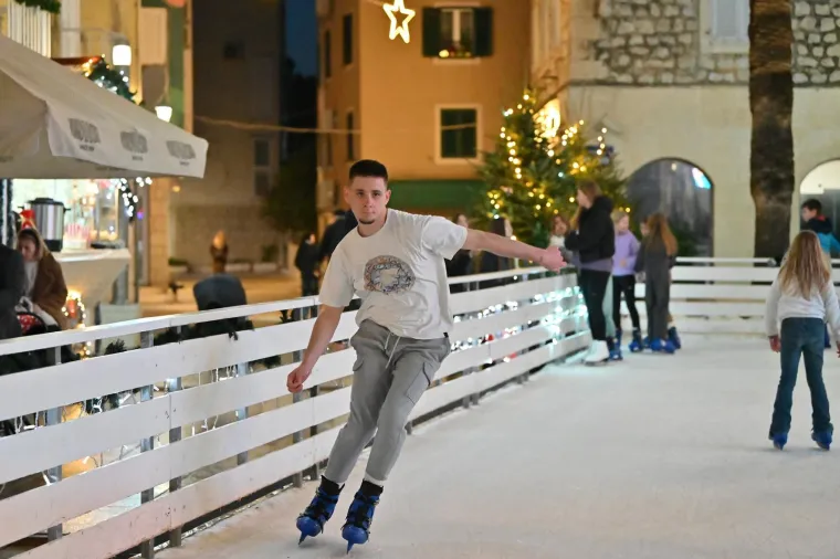 &Scaron;armantne Makaranke ukrale sve poglede: Dvije ljepotice postale hit večeri