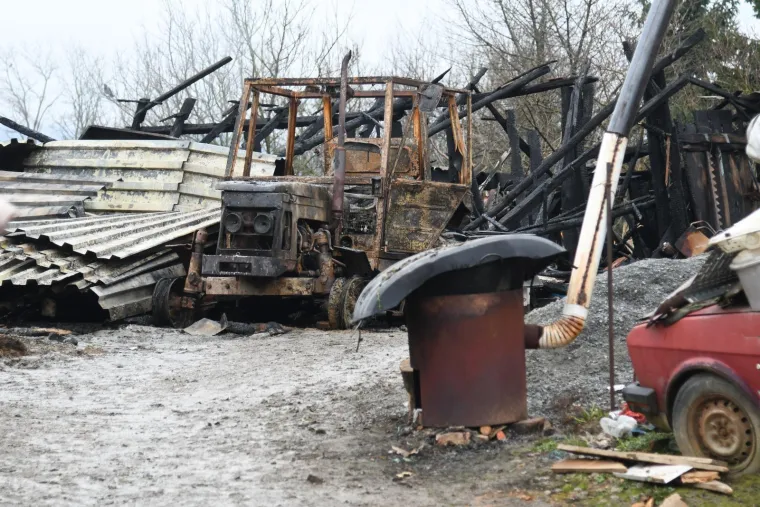 Životinje gorjele u buktinji, 200 kvadrata spaljeno do temelja: 'Pucalo je kao bomba'