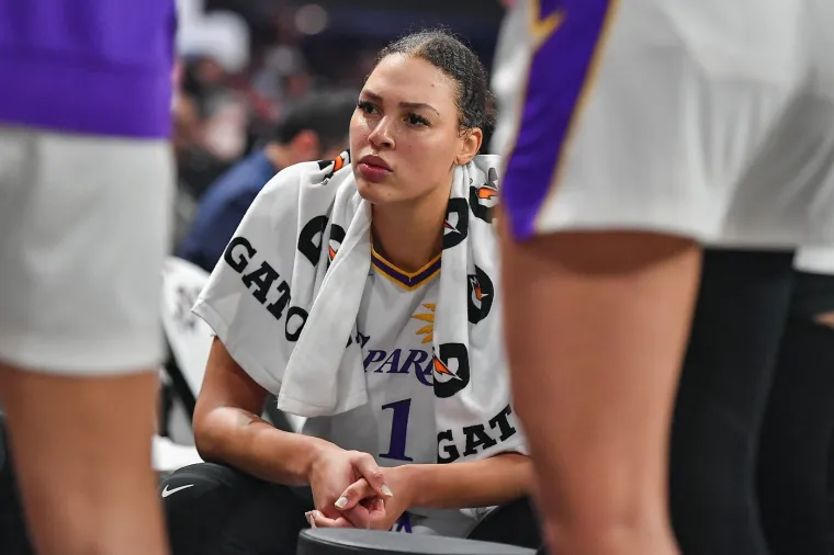 Slavna ko&scaron;arka&scaron;ica &scaron;okirala: 'Zarađujem vi&scaron;e u jednom tjednu na OnlyFansu nego u cijeloj WNBA sezoni'
