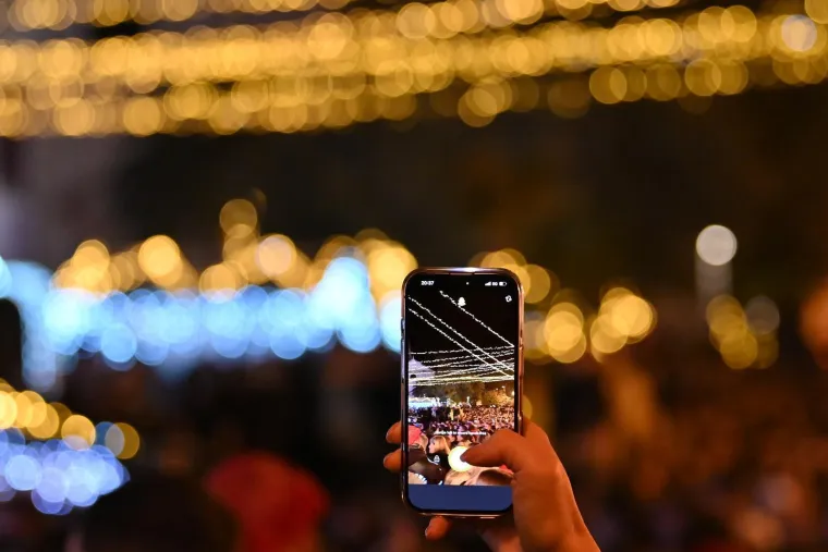 Djevojke poludjele za njim! Pogledajte kakvu atmosferu je napravio Jakov Jozinović u Makarskoj