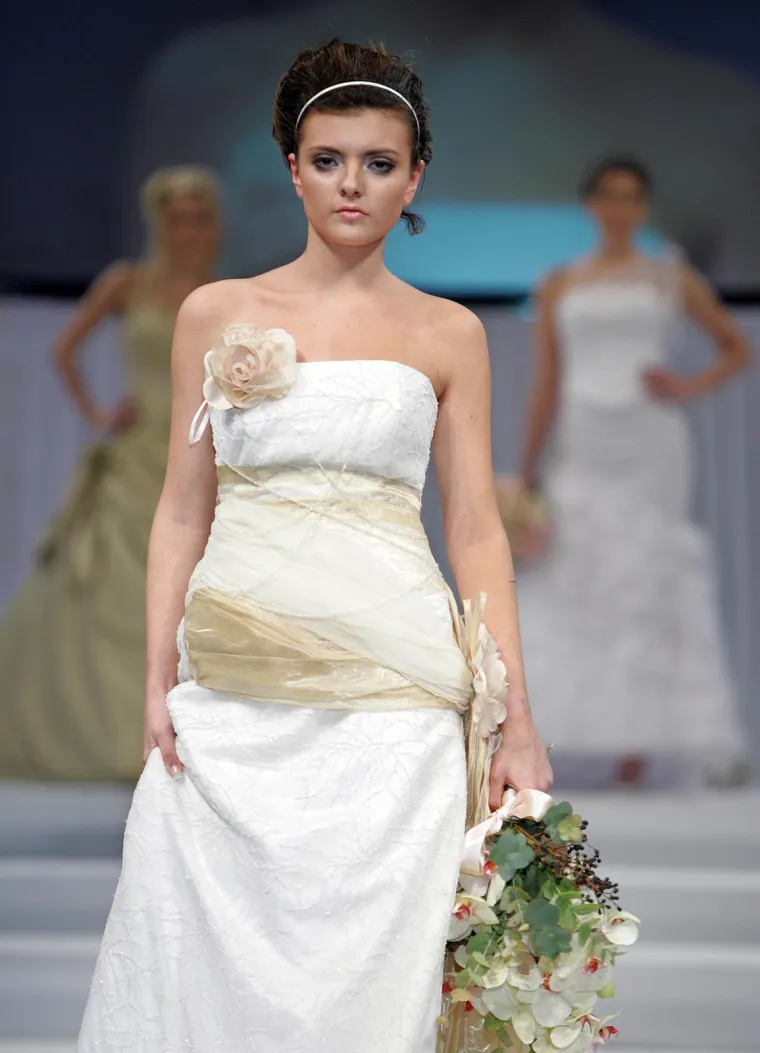 Od buntovne pankerice do poduzetne IT djevojke: Ovako je Ella Dvornik izgledala prije 20 godina