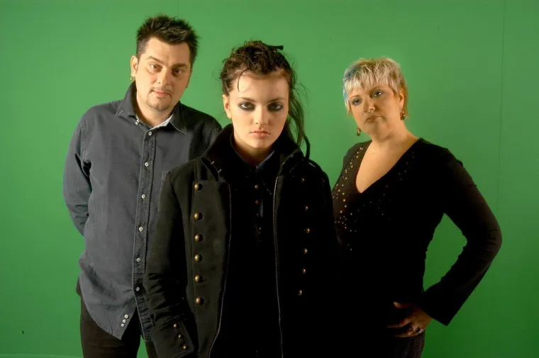 Od buntovne pankerice do poduzetne IT djevojke: Ovako je Ella Dvornik izgledala prije 20 godina