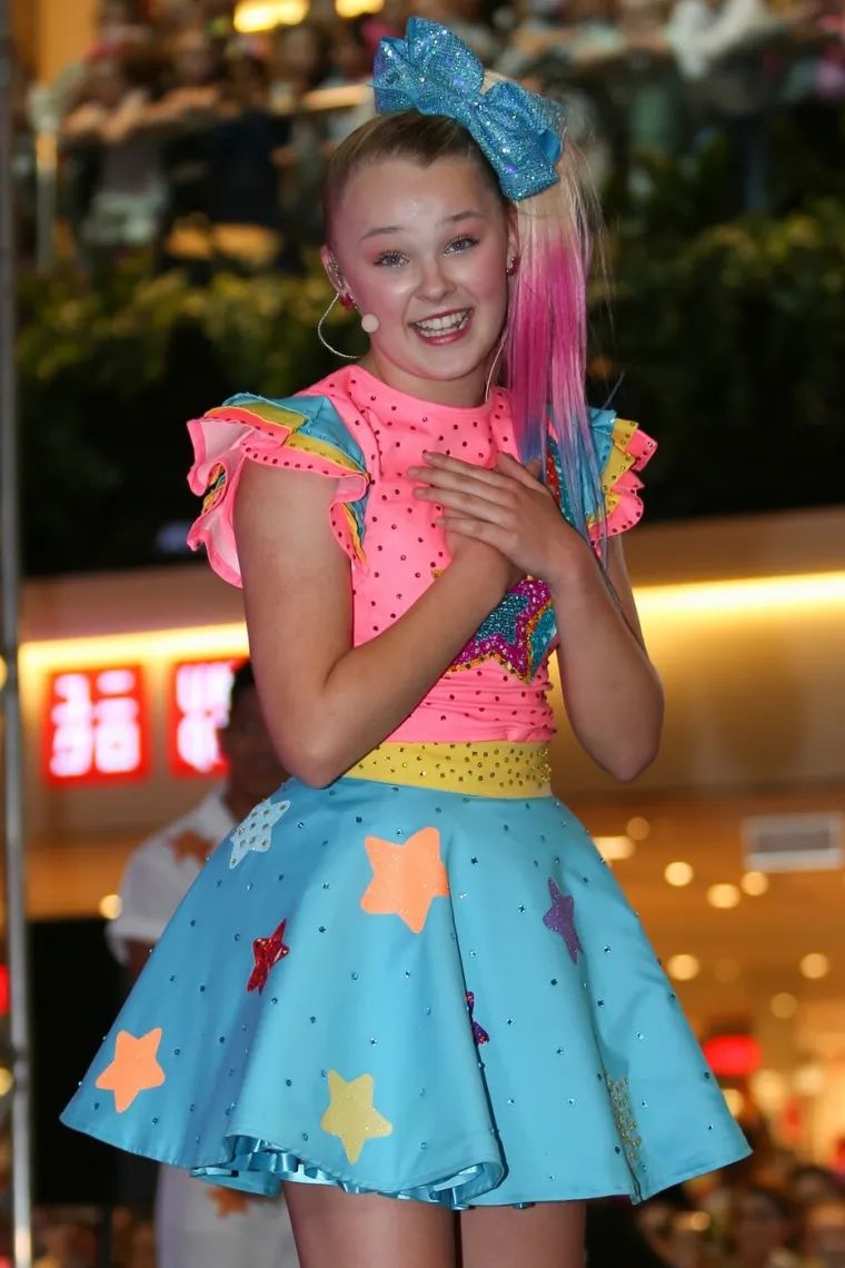 Ljubila je žene i mu&scaron;karce, a danas je rijetki prepoznaju: Kako je Jojo postala queer ikona