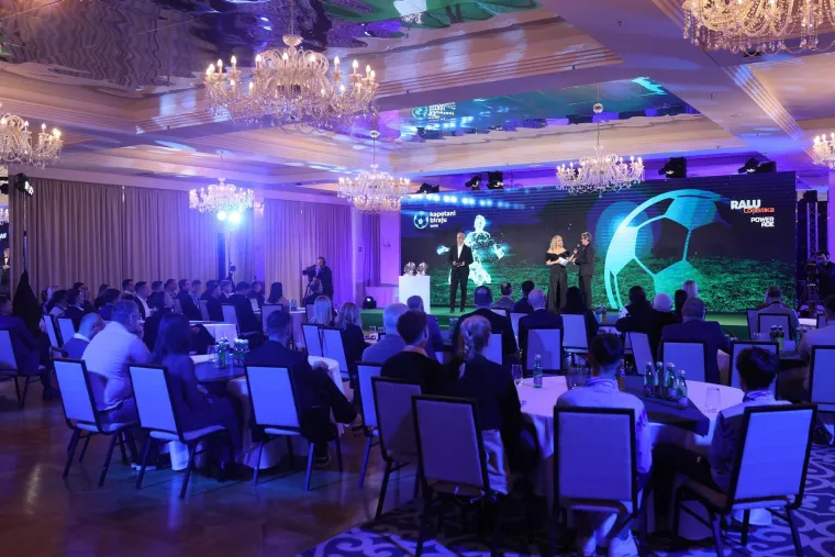 Ma kakav igrač godine?! Na velikoj svečanosti svi su gledali samo u nju