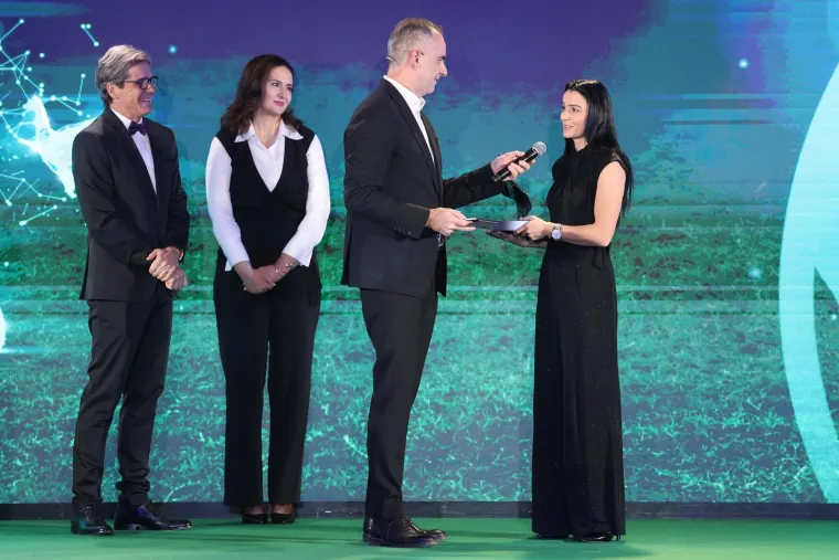 Ma kakav igrač godine?! Na velikoj svečanosti svi su gledali samo u nju