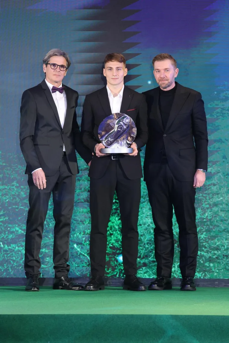 Ma kakav igrač godine?! Na velikoj svečanosti svi su gledali samo u nju