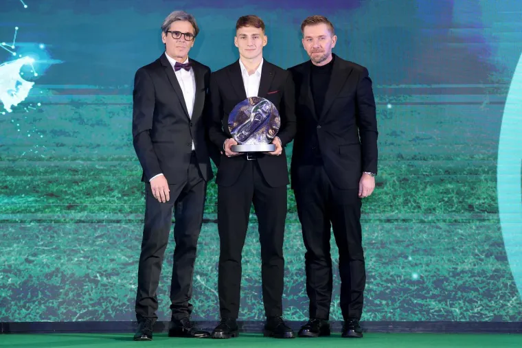 Ma kakav igrač godine?! Na velikoj svečanosti svi su gledali samo u nju