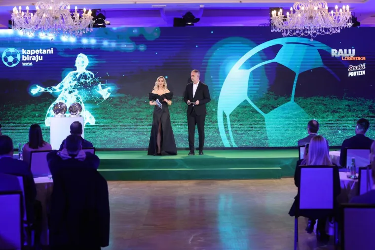 Ma kakav igrač godine?! Na velikoj svečanosti svi su gledali samo u nju