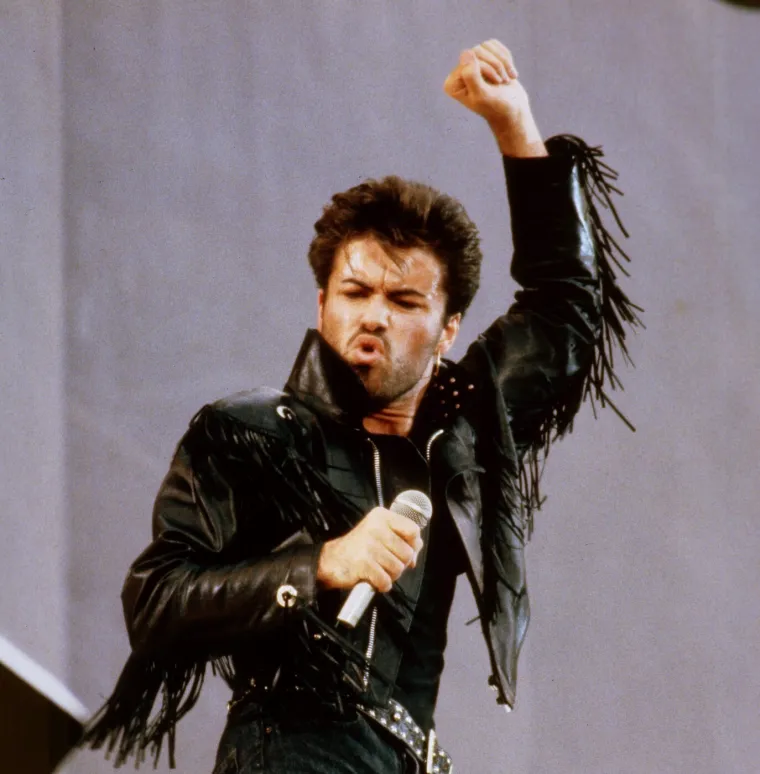 Božićni hit, život pun skandala i &scaron;okantna smrt pjevača na sam blagdan