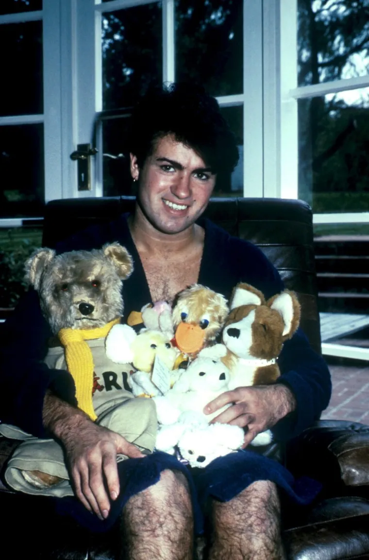 Božićni hit, život pun skandala i &scaron;okantna smrt pjevača na sam blagdan