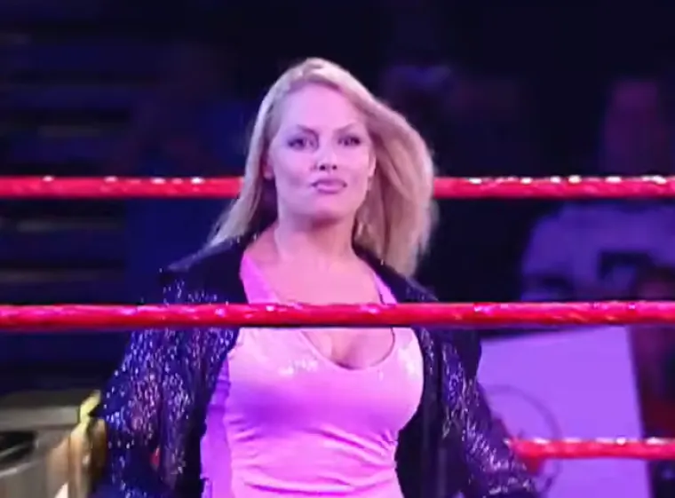 Bila je glavna diva svoje industrije, a u &scaron;estom desetljeću života izgleda senzacionalno