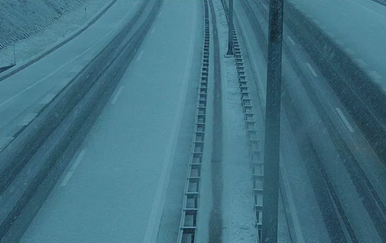 Prve pahulje zabijelile dijelove Hrvatske, ali i stvorile kaos na cestama: Stiže bijeli Božić!