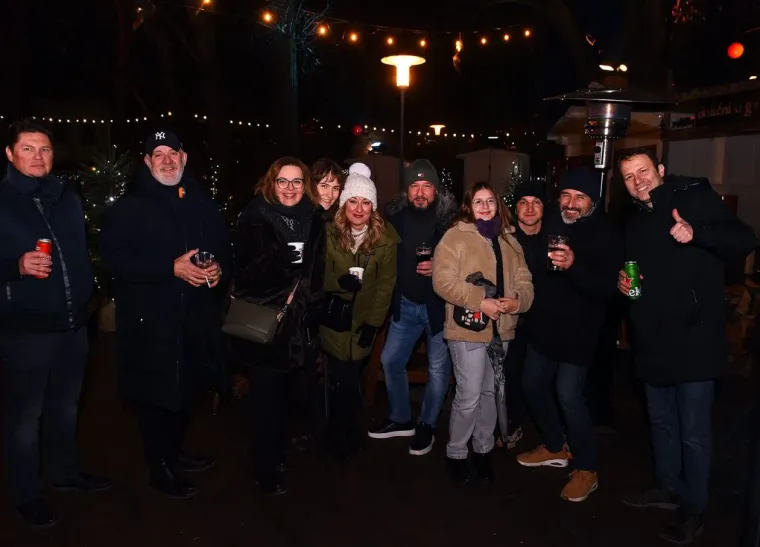 &Scaron;alovima i osmijesima prkosile minusu: Karlovčanke ukrale adventsku večer