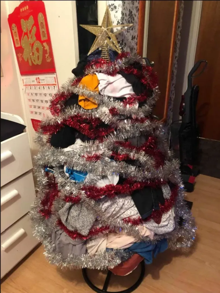 Od prljavog rublja do pivskih boca: Evo od čega sve ljudi slažu jelke, neke su ba&scaron; bizarne