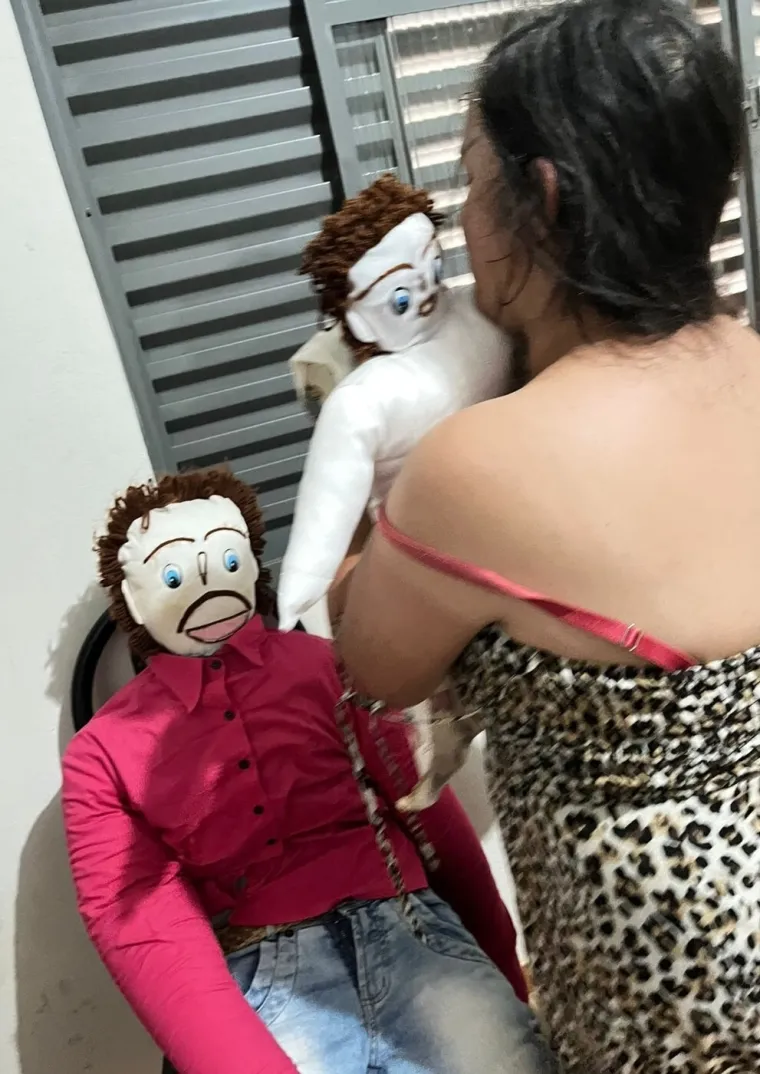 Ovo je najluđa vijest koju ste čuli ovih dana: Žena u kupaonici rodila četvrtu krpenu lutku