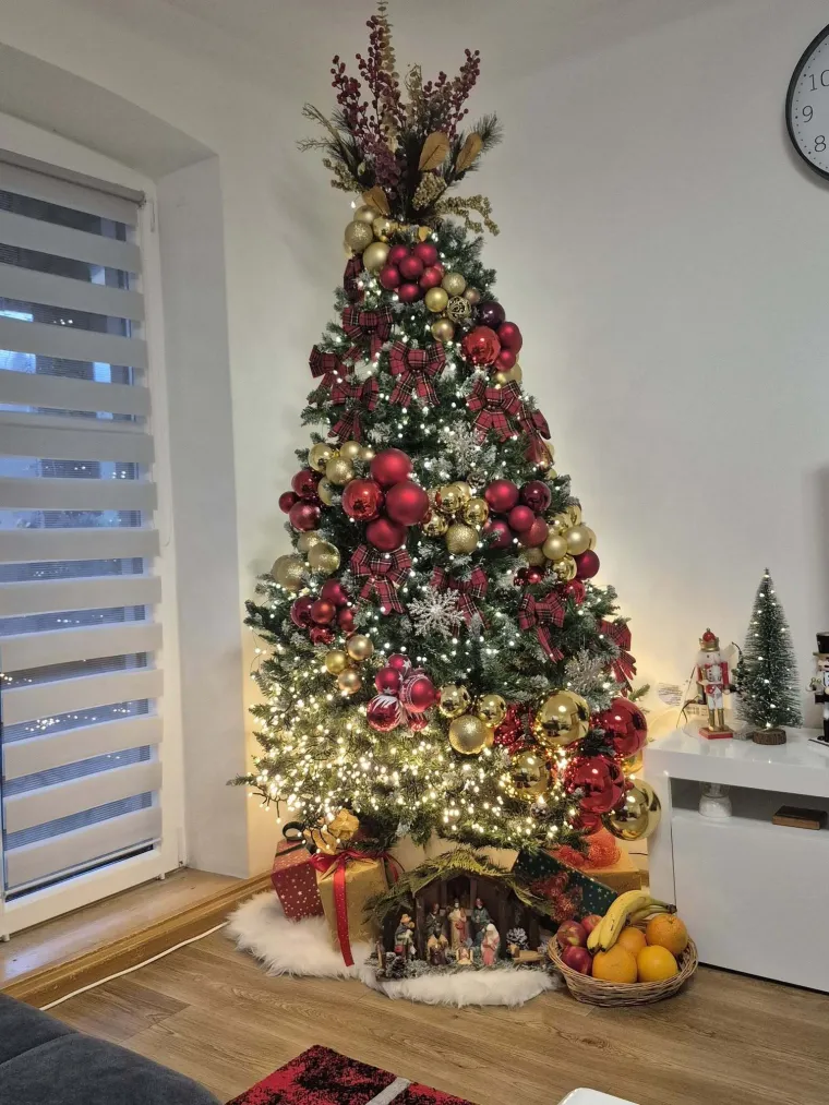 Zasuli ste nas va&scaron;im prekrasnim božićnim jelkama: Ovih 50 ispunilo je na&scaron;a srca toplinom