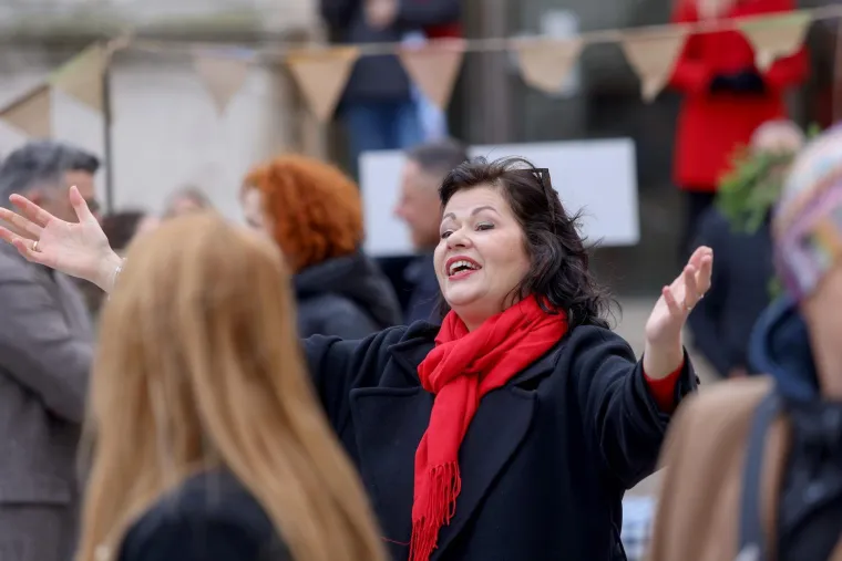 Zadarsku &scaron;picu na Badnjak preplavile lijepe djevojke s dugim nogama u najelegantnijim izdanjima