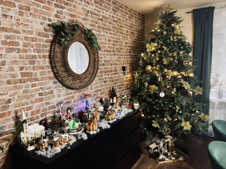 Utrka za najljep&scaron;u božićnu jelku uzela je maha: Zbog ovih 50 žiri je na pravim mukama