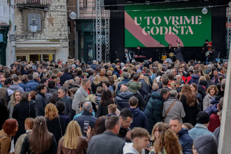 Prizori za pamćenje diljem Hrvatske: Pogledajte u kojem se gradu danas najbolje slavilo