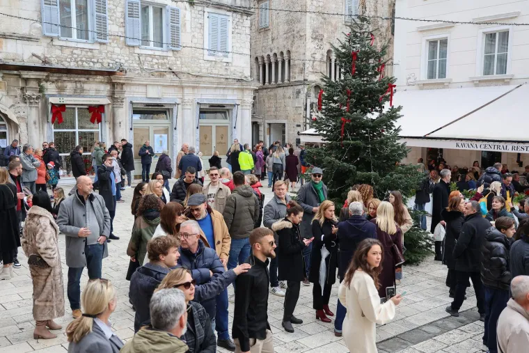 Prizori za pamćenje diljem Hrvatske: Pogledajte u kojem se gradu danas najbolje slavilo