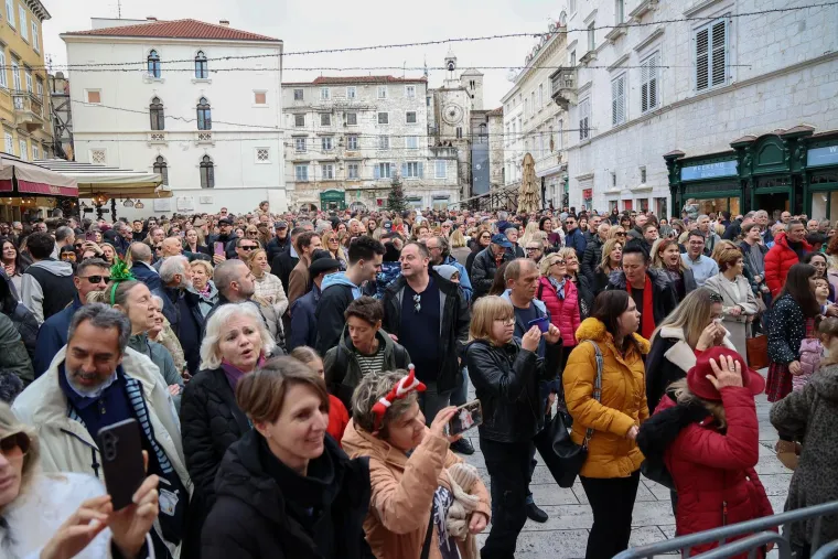 Prizori za pamćenje diljem Hrvatske: Pogledajte u kojem se gradu danas najbolje slavilo