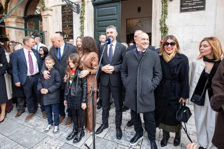 Prizori za pamćenje diljem Hrvatske: Pogledajte u kojem se gradu danas najbolje slavilo