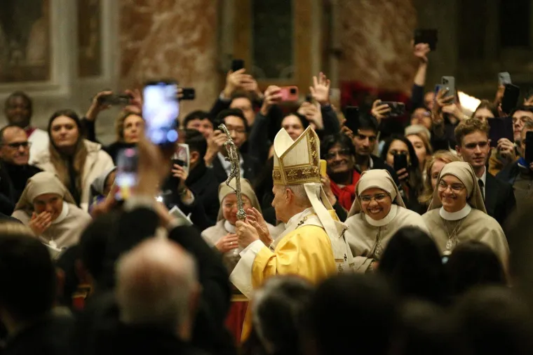 Veličanstveni prizori u bazilici sv. Petra: Papa Lav XIV. se prisjetio sjajne zvijezde