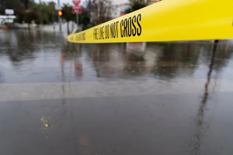 Probudili se okovani snijegom i pod vodom: Pogodio ih je fenomen 'atmosferske rijeke'