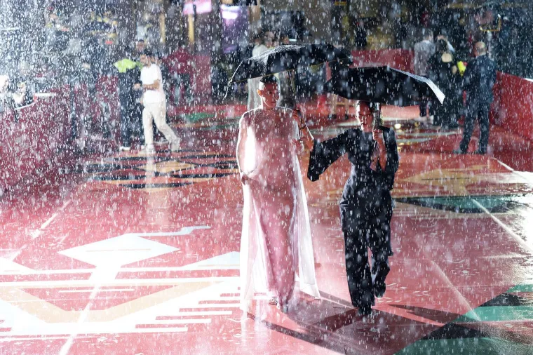 Neke će vas rasplakati, a neke nasmijati: Top fotografije koje su obilježile 2025. godinu!