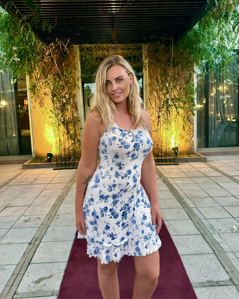 'Omražena' biv&scaron;a manekenka &scaron;okirala: Papreno naplaćuje gostima božićni ručak