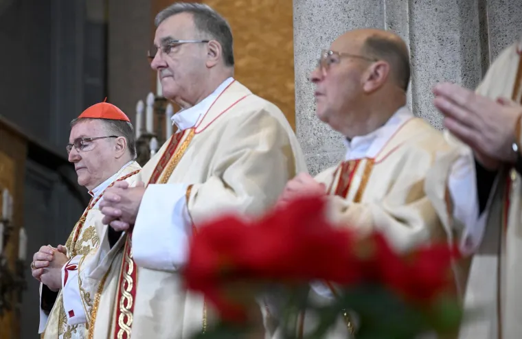 Plenkovićevi ljudi i krema HDZ-a na misi u Katedrali: Kutle&scaron;a uputio važnu poruku Hrvatima