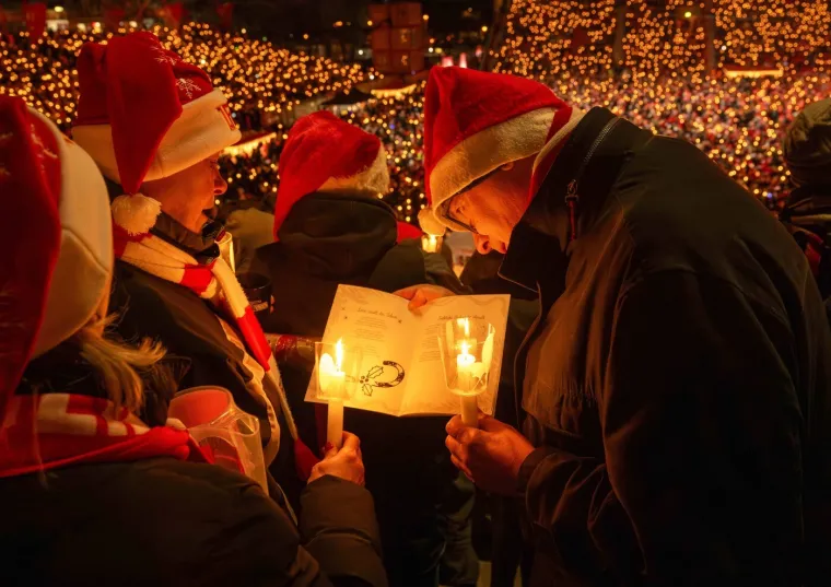 Skoro 30 tisuća ljudi do&scaron;lo na stadion uoči Božića, sada svi pričaju o onome &scaron;to su radili