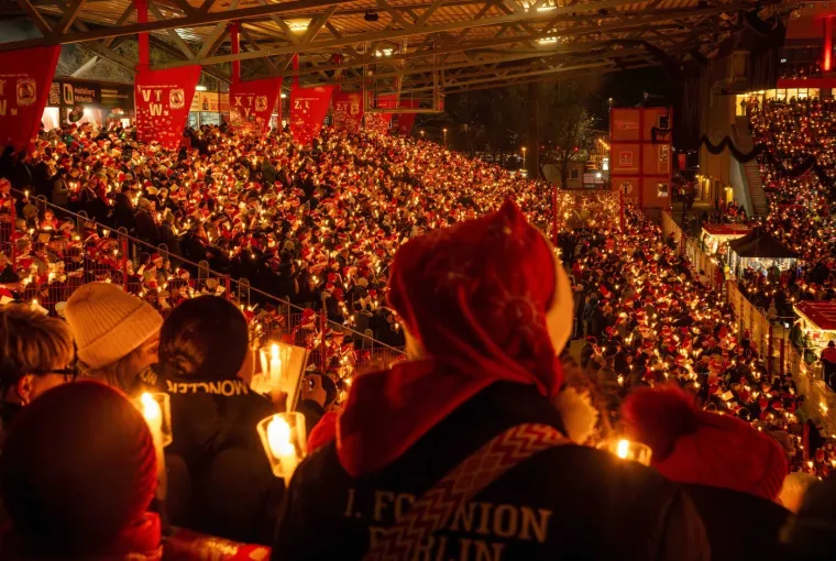 Skoro 30 tisuća ljudi do&scaron;lo na stadion uoči Božića, sada svi pričaju o onome &scaron;to su radili